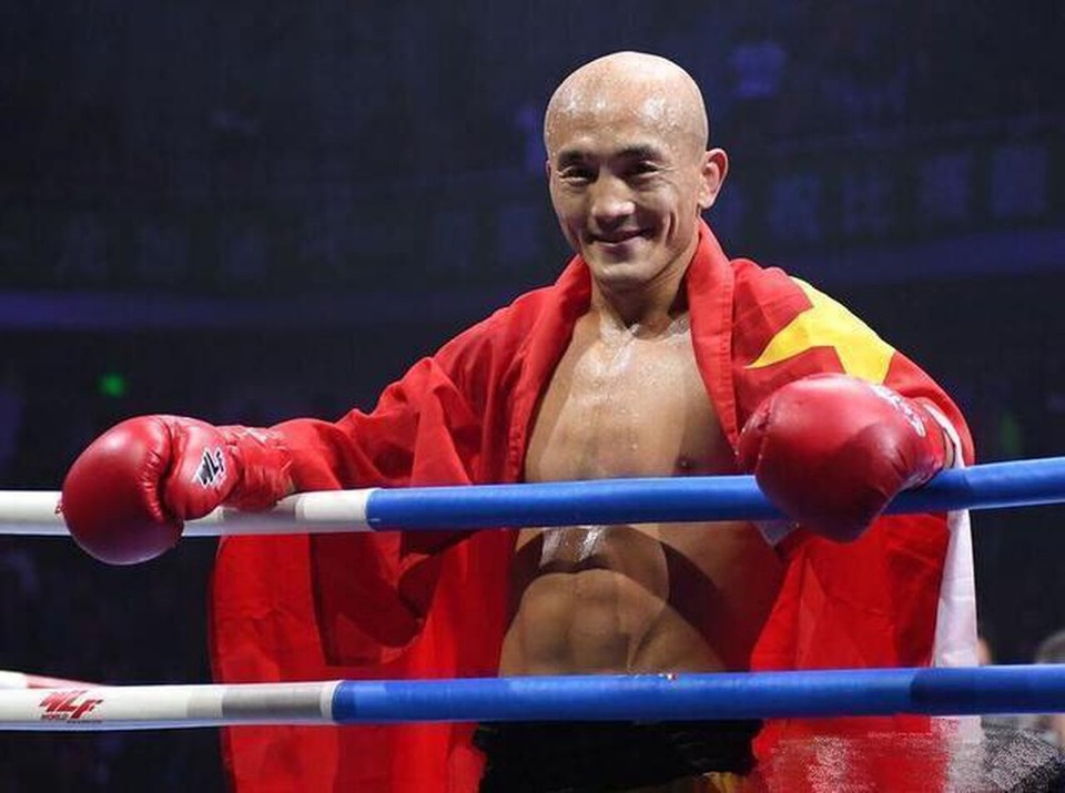 Đệ tử ba đời của Diệp Vấn dè bỉu, thách đấu đệ nhất Thiếu Lâm - 2 Đệ tử ba đời của Diệp Vấn dè bỉu, thách đấu đệ nhất Thiếu Lâm - 2
