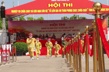 Gay cấn màn tranh tài hội thi "Tổ liên gia an toàn phòng cháy chữa cháy"