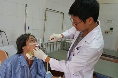 Tưởng vết loét miệng, hoá ra ung thư lưỡi