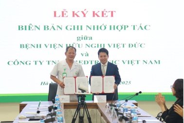 Medtronic và Bệnh viện Việt Đức tăng cường hợp tác trong đào tạo và phát triển y khoa