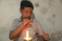 Kiếm hàng chục triệu đồng mỗi tháng từ nghề... thổi, cuốn thủy tinh