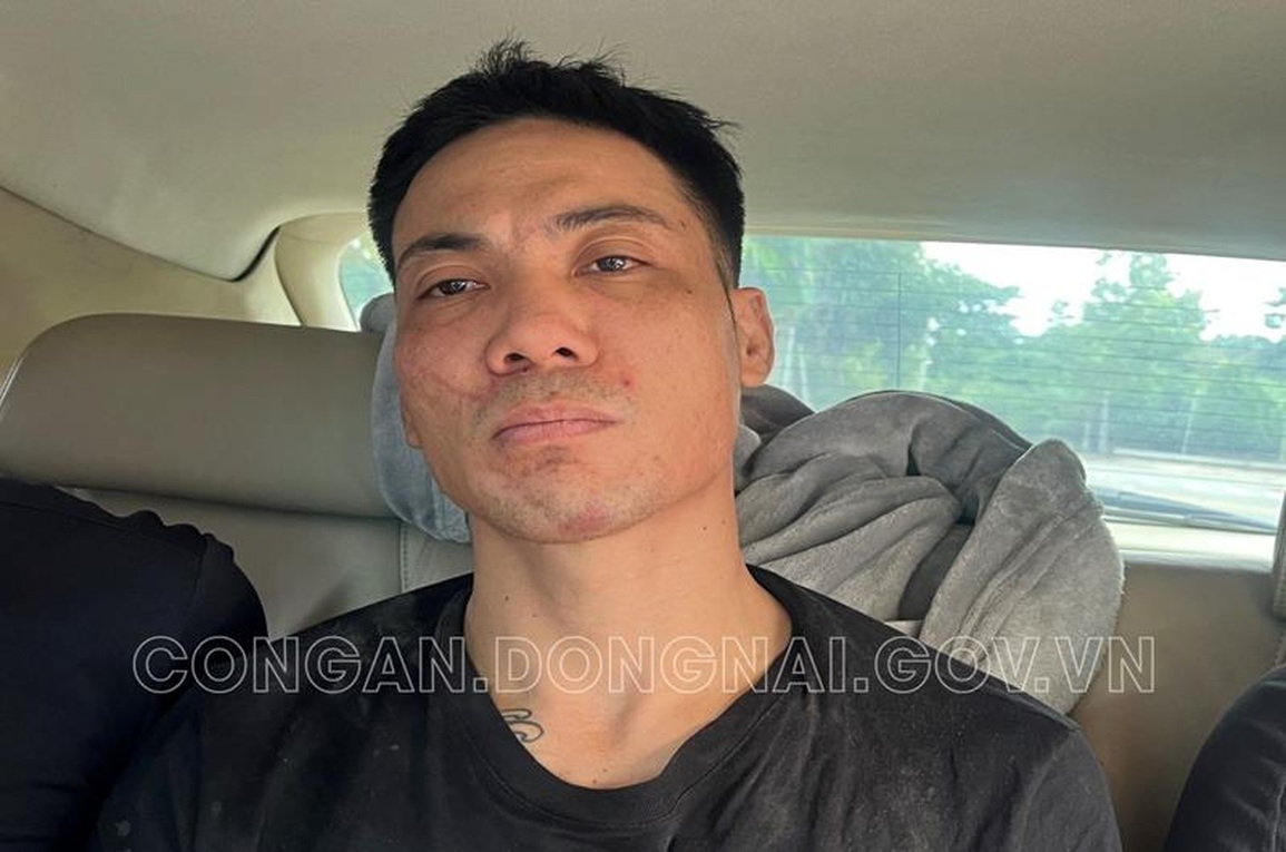 Công an vây bắt nhóm buôn ma túy, giết người ở Yên Bái trốn vào Đồng Nai - 1 Công an vây bắt nhóm buôn ma túy, giết người ở Yên Bái trốn vào Đồng Nai - 1