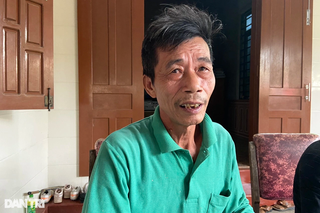 Nhân viên bưu điện bị tố ăn bớt tiền hỗ trợ của người khuyết tật - 2 Nhân viên bưu điện bị tố ăn bớt tiền hỗ trợ của người khuyết tật - 2