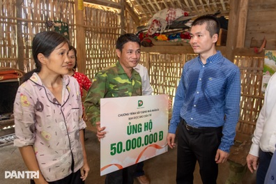 Hoạt động Nhân ái và khái niệm “cần câu”, “con cá”