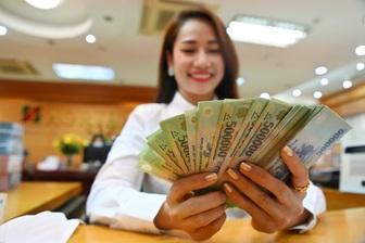 Cuối năm các công ty mạnh tay "chia tiền", có bên chi đến 6.200 tỷ đồng