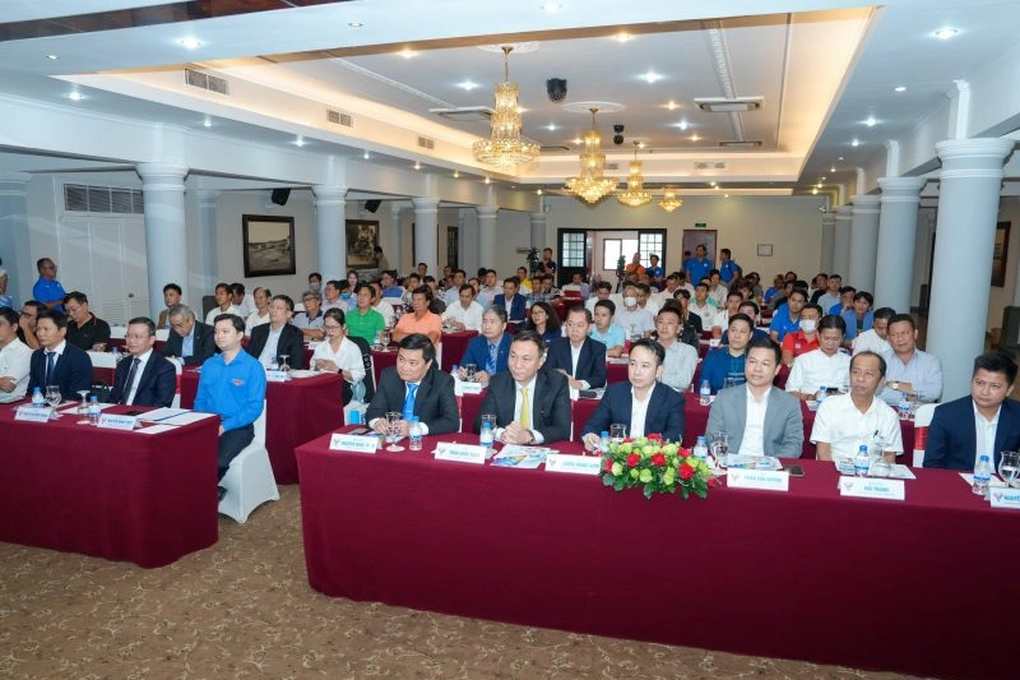 Ra mắt giải bóng đá Thanh Niên Sinh viên Việt Nam - 1