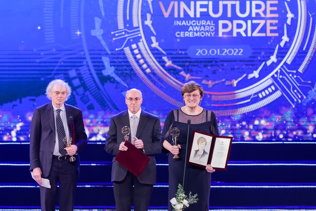 Nghi vấn giải Nobel Y Sinh 2023 bỏ quên nhà khoa học tạo ra vaccine mRNA - 3 Nghi vấn giải Nobel Y Sinh 2023 bỏ quên nhà khoa học tạo ra vaccine mRNA - 3