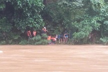 Huy động hàng chục người tìm kiếm bé trai 2 tuổi mất tích