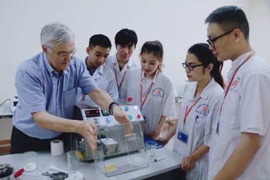 Xét tuyển ĐH 2019: Chọn ngành hay chọn trường?