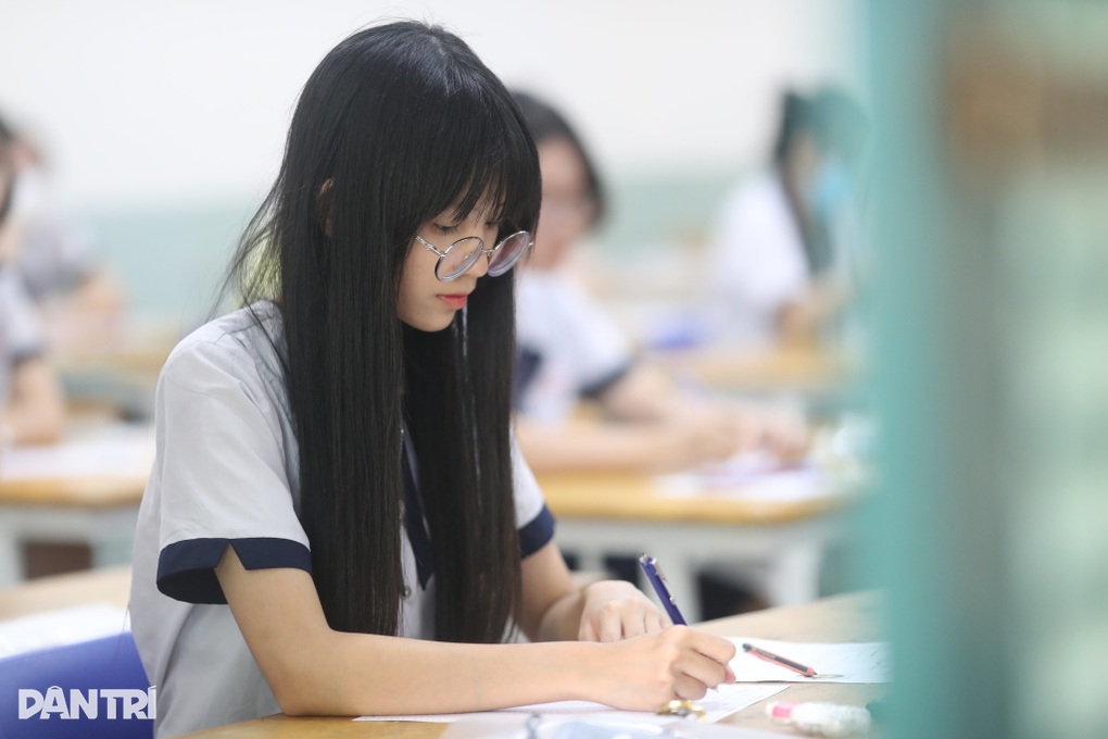 Truy nguồn phát lộ thông tin thi tốt nghiệp THPT trước kế hoạch công bố - 1 Truy nguồn phát lộ thông tin thi tốt nghiệp THPT trước kế hoạch công bố - 1