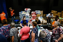 Bom đạn đảo lộn cuộc sống của người Nga gần biên giới Ukraine