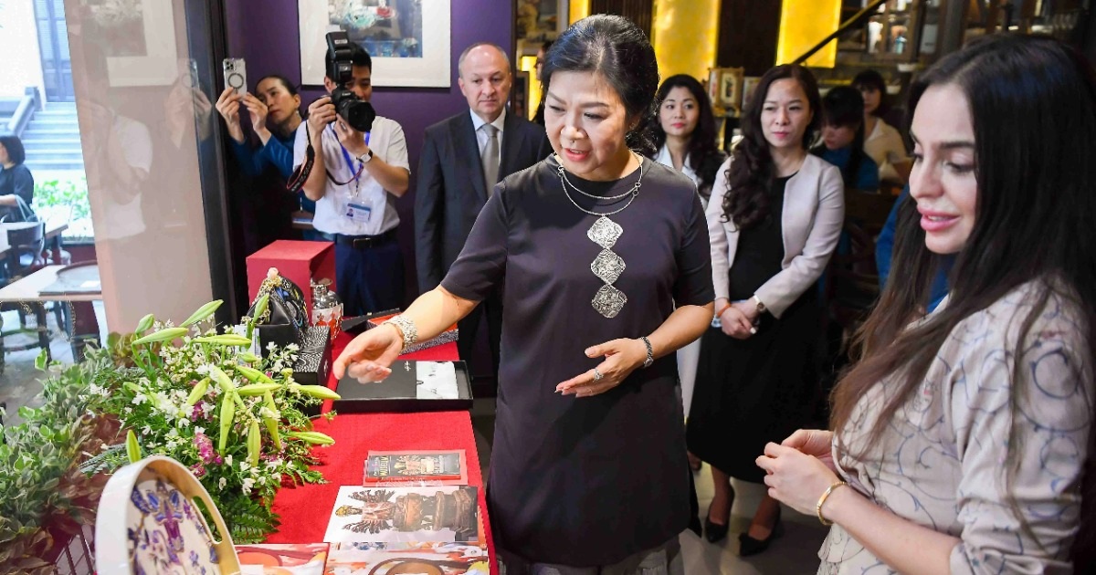 Phu nhân Tổng Bí thư Tô Lâm tiếp Phó Chủ tịch Quỹ Heydar Aliyev
