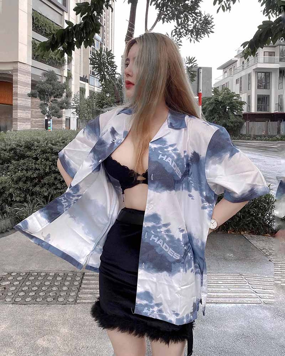 Nữ sinh 10X gợi cảm: “Xinh đẹp là một loại may mắn” - 1 Nữ sinh 10X gợi cảm: “Xinh đẹp là một loại may mắn” - 1