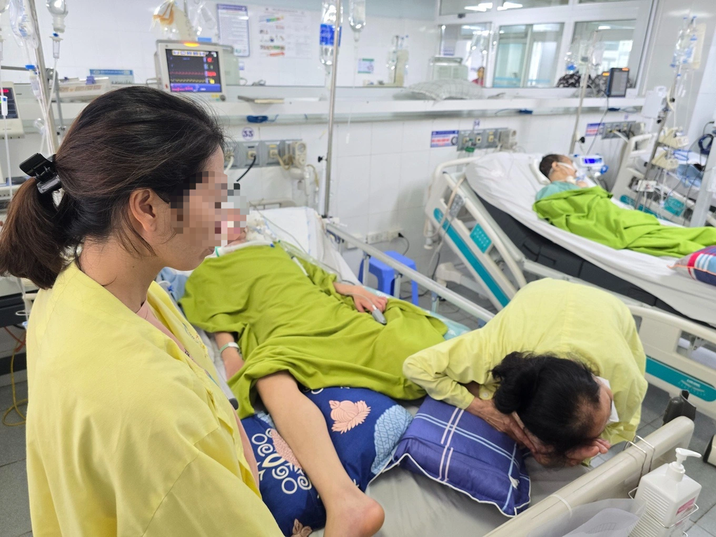 Nam sinh lớp 8 bị đánh chấn thương não: Có chuyển biến tích cực - 1 Nam sinh lớp 8 bị đánh chấn thương não: Có chuyển biến tích cực - 1