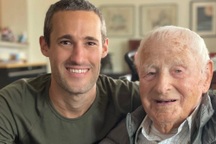 Cụ ông 110 tuổi luôn kiêng một món "vạn người mê"