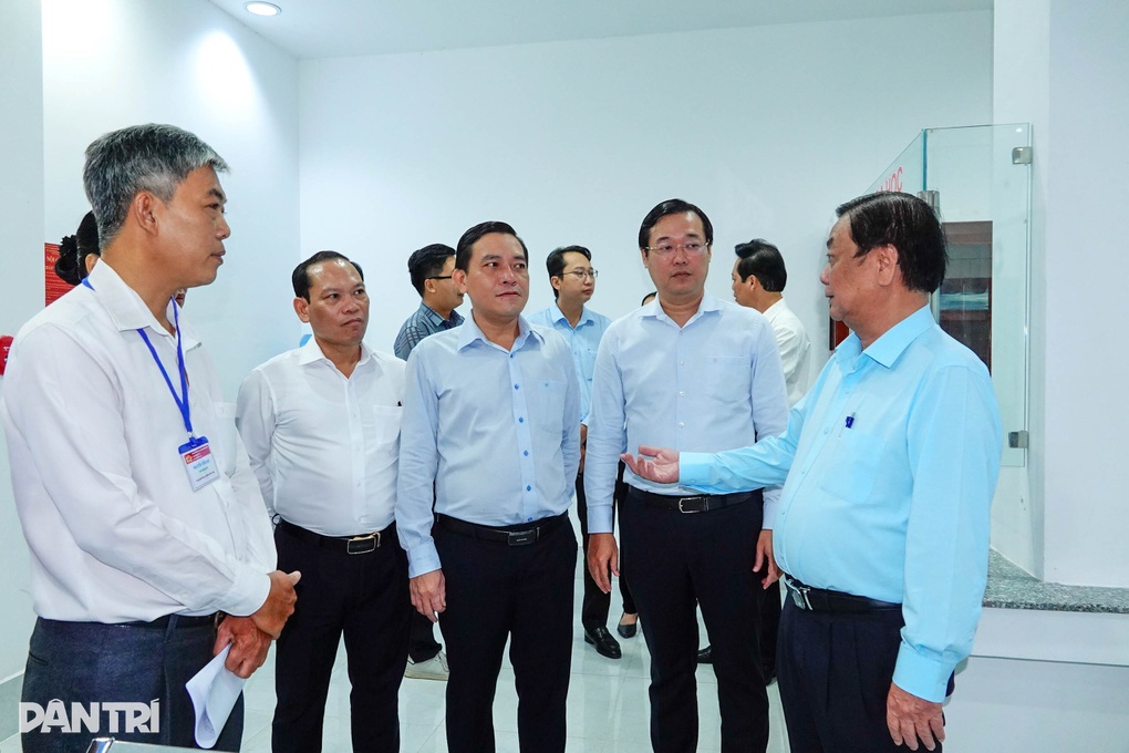 Đoàn công tác Trung ương thăm, tri ân các gia đình chính sách ở Đồng Tháp - 3 Đoàn công tác Trung ương thăm, tri ân các gia đình chính sách ở Đồng Tháp - 3