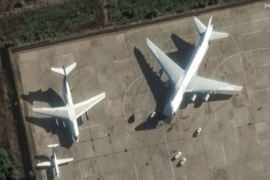 Nga chuyển khí tài quân sự, rút quân hoàn toàn khỏi Syria?