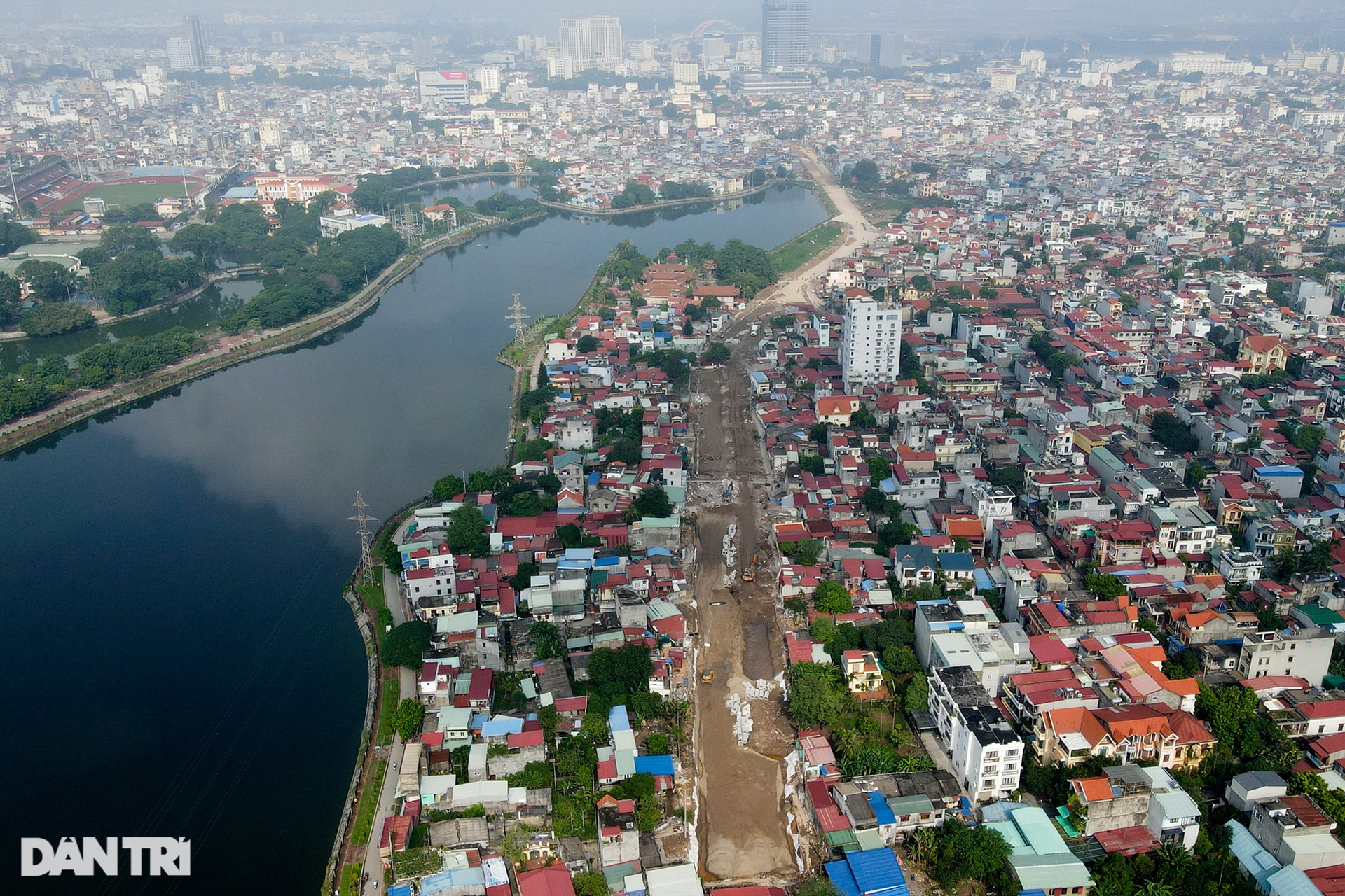 Công trường xây dựng đường vành đai 2 hơn 1.300 tỷ đồng ở Hải Phòng - 1 Công trường xây dựng đường vành đai 2 hơn 1.300 tỷ đồng ở Hải Phòng - 1