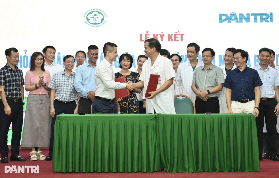 Báo Dân trí đào tạo truyền thông y tế trên TikTok cho y bác sĩ Bạch Mai - 12 Báo Dân trí đào tạo truyền thông y tế trên TikTok cho y bác sĩ Bạch Mai - 12