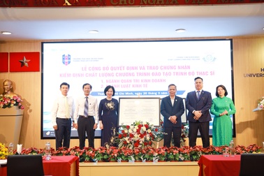 Thêm hai chương trình đào tạo thạc sĩ của Đại học Ngân hàng TPHCM đạt tiêu chuẩn chất lượng