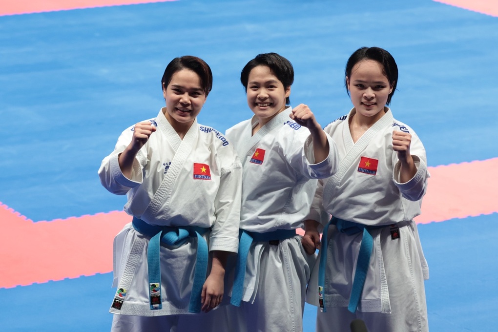 Các nữ võ sĩ Karate Việt Nam nói điều bất ngờ về tấm HCV ở Asiad 19 - 3 Các nữ võ sĩ Karate Việt Nam nói điều bất ngờ về tấm HCV ở Asiad 19 - 3