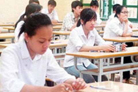 Tỷ lệ đỗ tốt nghiệp THPT giảm mạnh