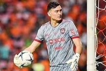 Thai-League hoãn dài hạn, Văn Lâm đối diện khó khăn