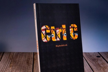 “Ctrl C” - tác phẩm đầu tay gây chú ý giữa kỷ nguyên AI