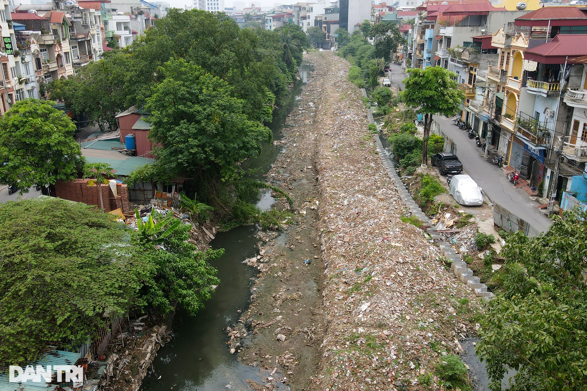 Ngổn ngang dự án thoát nước nghìn tỷ khi Hà Nội đang ở tâm điểm mùa mưa - 3 Ngổn ngang dự án thoát nước nghìn tỷ khi Hà Nội đang ở tâm điểm mùa mưa - 3