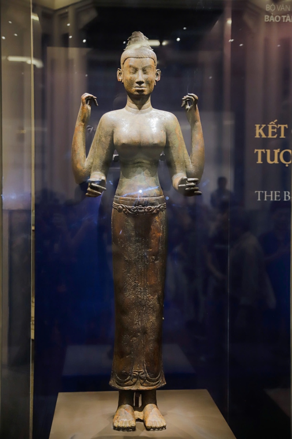 Nhà sưu tập mừng phát khóc khi tượng Nữ thần Durga được hồi hương - 2 Nhà sưu tập mừng phát khóc khi tượng Nữ thần Durga được hồi hương - 2