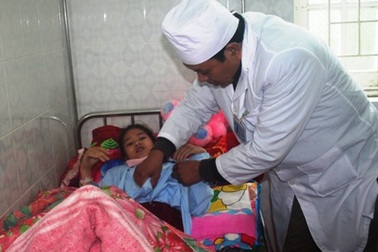 Bệnh viện Mường Lát, cứu chữa hơn 600 bệnh nhân Lào mỗi năm