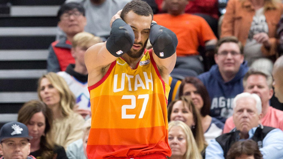 Ngôi sao NBA dính Covid-19 vì hành động bất ngờ - 1 Ngôi sao NBA dính Covid-19 vì hành động bất ngờ - 1