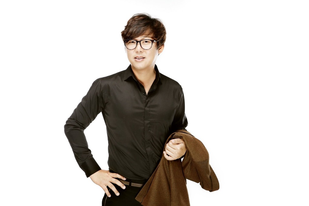Trịnh Thăng Bình cùng Byun Jin Sub Reply 1988 hát ở lễ hội Việt - Hàn - 4 Trịnh Thăng Bình cùng Byun Jin Sub Reply 1988 hát ở lễ hội Việt - Hàn - 4
