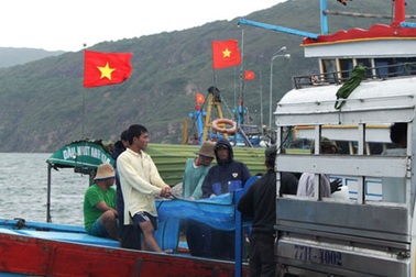 Hỗ trợ 30 tỷ đồng giúp ngư dân bám biển