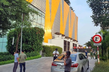 Cô gái bị giết tại trung tâm thương mại do mâu thuẫn với bạn trai