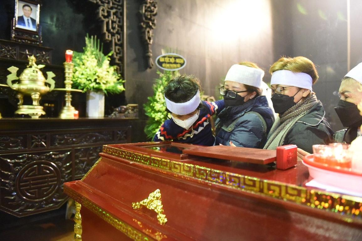 NSND Thu Hà, Trung Hiếu cùng dàn nghệ sĩ đưa tiễn NSƯT Tiến Hợi - 3