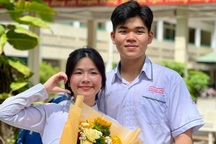 Trường “quay xe”, đại học lớn nhất nước quy đổi tương đương 2 tổ hợp