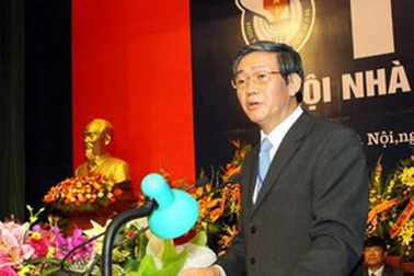 Ông Đinh Thế Huynh tái đắc cử Chủ tịch Hội nhà báo