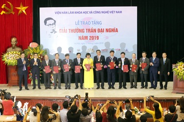 Trao Giải thưởng Trần Đại Nghĩa cho 4 công trình xuất sắc, có tính ứng dụng cao