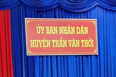 Không thụ lý vụ dân tố cáo UBND huyện làm lây lan dịch