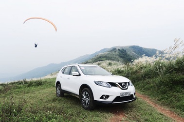 Nissan Việt Nam giảm giá X-trail