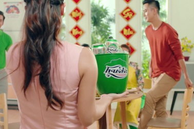 Một vị bia đậm tình tô đậm muôn sắc tết miền Trung