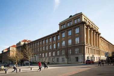 Buổi gặp mặt đại diện trường Đại học Hóa – Công nghệ Praha, Cộng hòa Séc