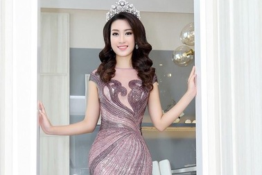 NTK Hoàng Hải gợi ý trang phục cho những buổi dạ tiệc cao cấp cuối năm