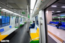 Tàu Cát Linh - Hà Đông vắng vẻ sau ngày bán vé, khách trải nghiệm giảm mạnh