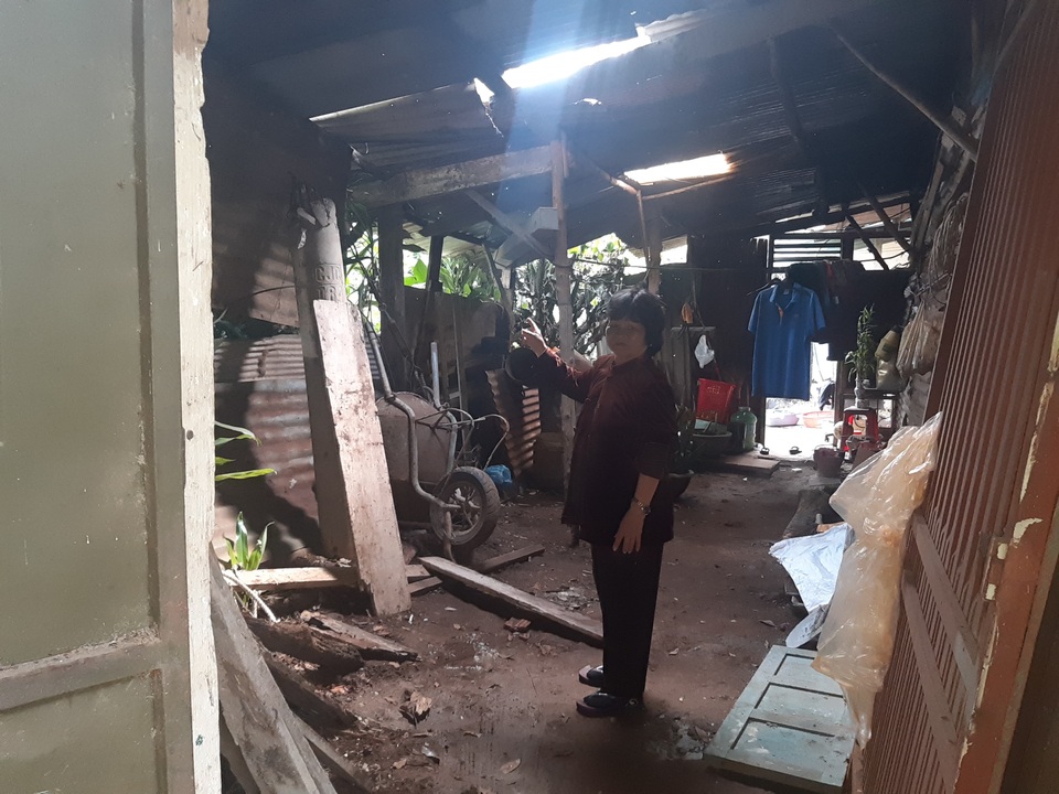 Hãi hùng cảnh hàng chục hộ dân có thể bị vùi lấp bất cứ khi nào tại Gia Lai - 3 Hãi hùng cảnh hàng chục hộ dân có thể bị vùi lấp bất cứ khi nào tại Gia Lai - 3
