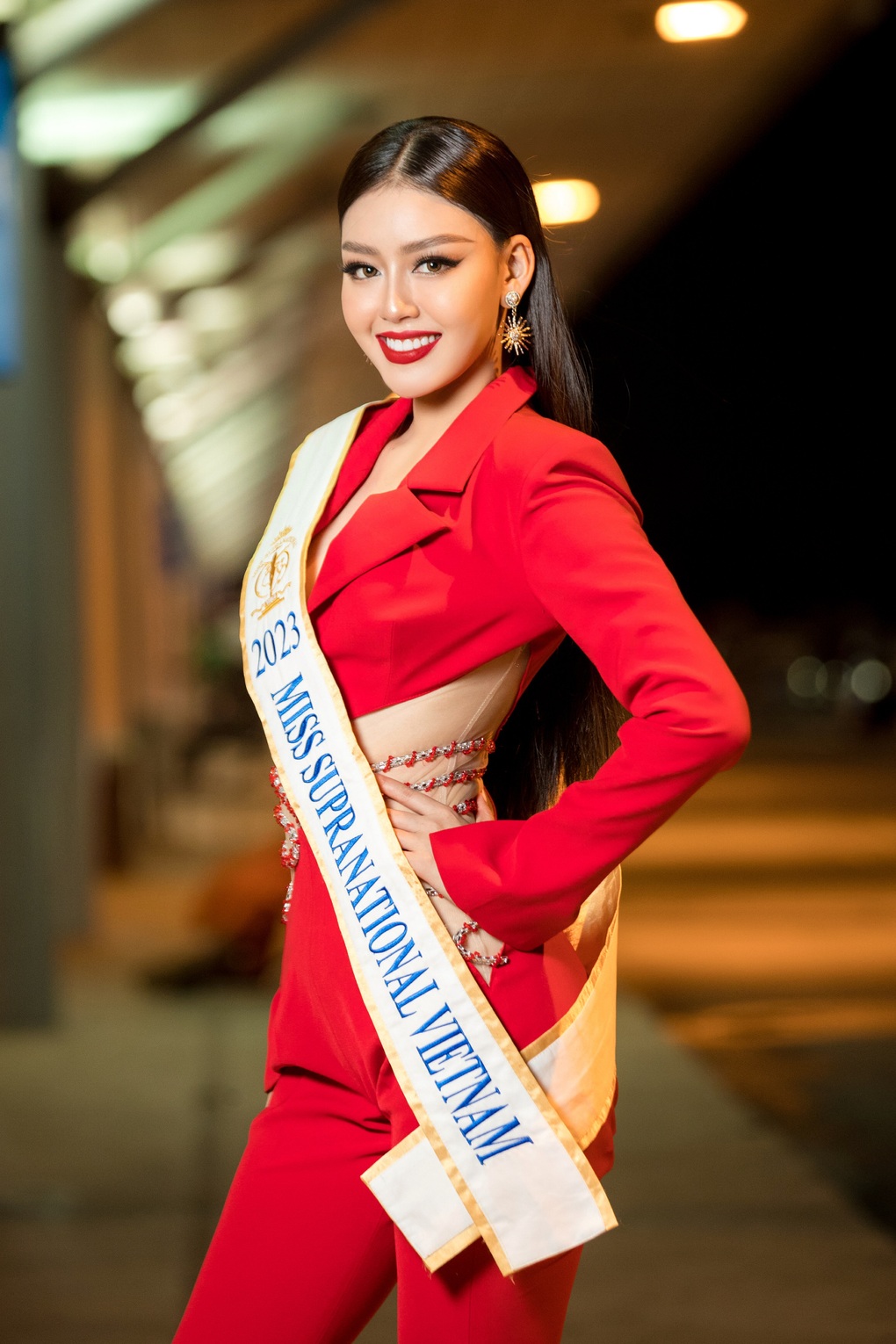 Đặng Thanh Ngân chính thức lên đường dự thi Miss Supranational 2023 - 1 Đặng Thanh Ngân chính thức lên đường dự thi Miss Supranational 2023 - 1