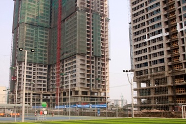 Hù dọa nhau căn hộ sắp tăng giá