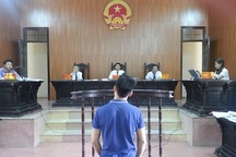 Vụ xe biển xanh “dính” tai nạn liên hoàn, tài xế kêu oan: Nhiều câu hỏi “xoáy” tại phiên toà