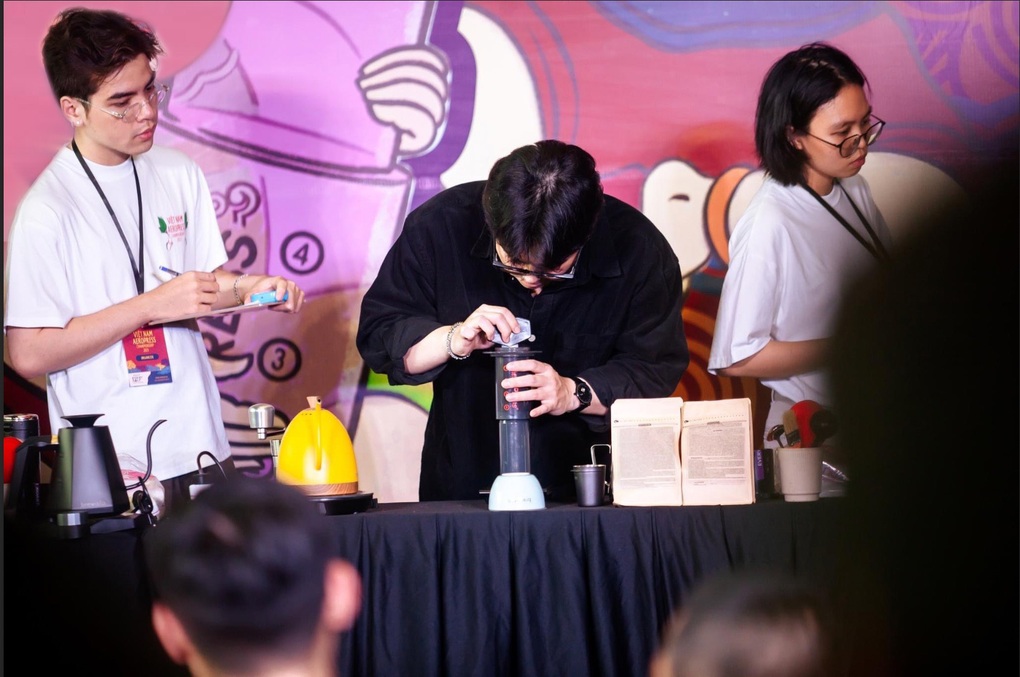 Giải đấu Vietnam Aeropress Championship kết nối cộng đồng yêu thích cà phê - 3 Giải đấu Vietnam Aeropress Championship kết nối cộng đồng yêu thích cà phê - 3